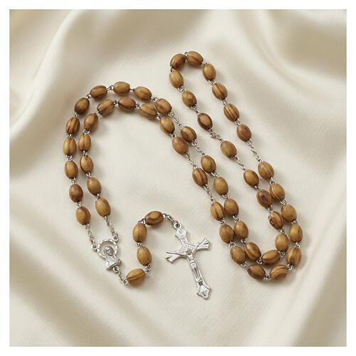 Różaniec z owalnymi koralikami 8×10 mm, jasne drewno 2