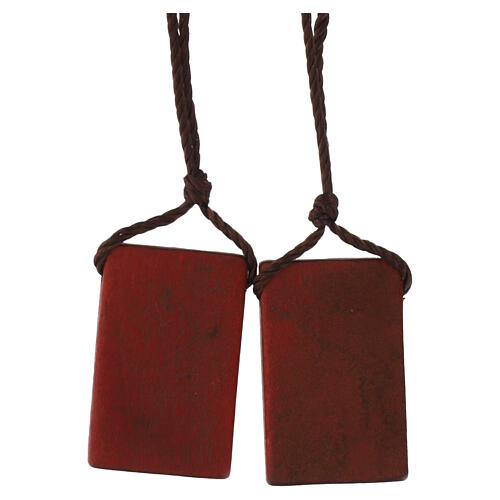 Escapulario Virgen del Carmen Sagrado Corazón madera y cuerda 3x2 cm 4