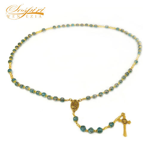 Rosario litúrgico con perlas verdes de vidrio Murano 8 mm y acabado dorado 5