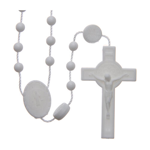 Rosenkranz, weiße Kunststoffperlen auf Nylonkordel, Heiliger Benedikt, 6 mm 1