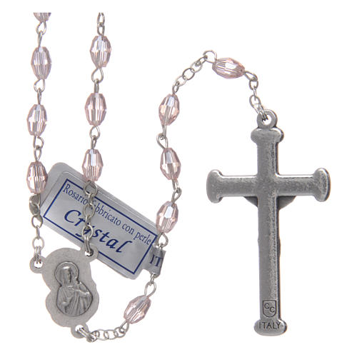 Chapelet rose en cristal avec croix et médaille en métal oxydé 2