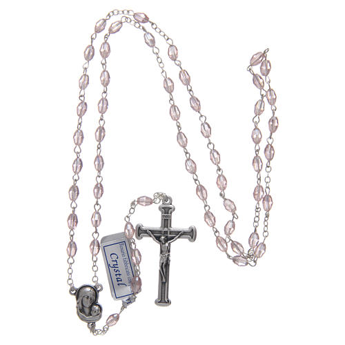 Chapelet rose en cristal avec croix et médaille en métal oxydé 4