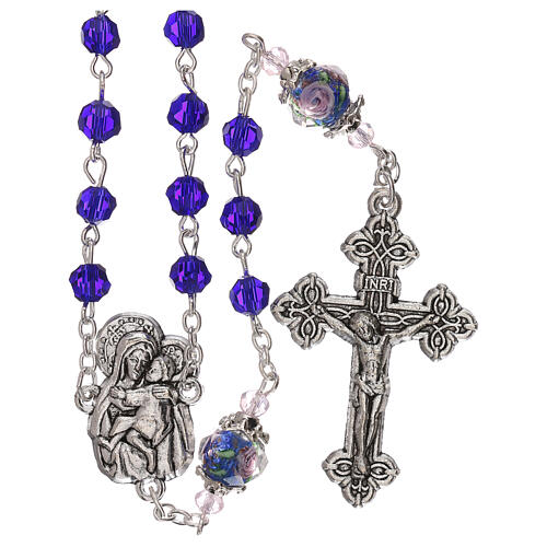 Różaniec Madonna z Dzieciątkiem dekorowany niebieskimi perełkami z prawdziwego kryształu 1
