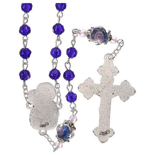 Różaniec Madonna z Dzieciątkiem dekorowany niebieskimi perełkami z prawdziwego kryształu 2