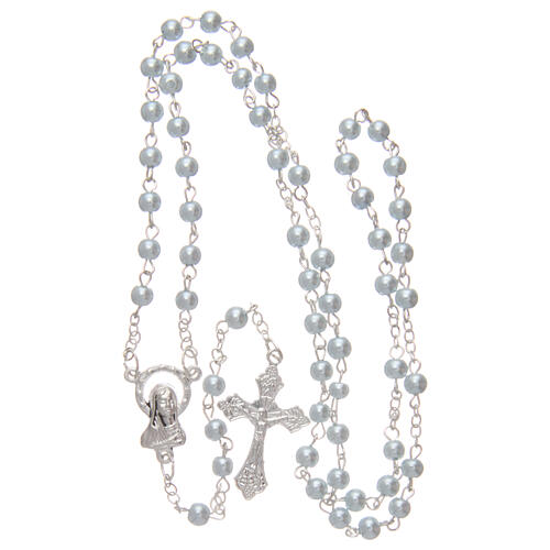 Rosenkranz mit hellblauen Perlen aus Perlmuttimitation, 4 mm 4
