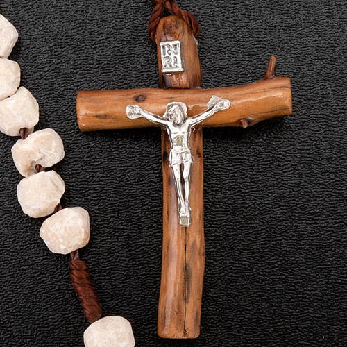 Rosario Medjugorje piedra madera y cuerda 4