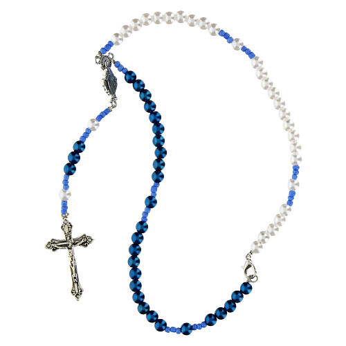 Rosary of Our Lady of Graces with 0.24-inch blue and white imitation pearl beads 4