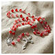 Chapelet Saint Carlo Acutis perles de verre rouge 8 mm s2