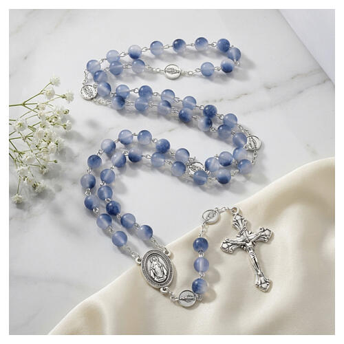Marian rosary with 0.31-inch blue glass beads 2