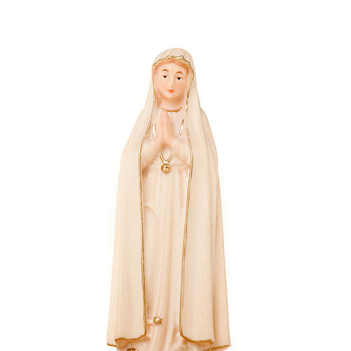 Um das Rosenkranz zu enthalten- Statue Maria aus Fatima 2