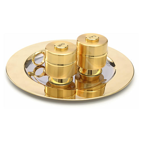 Holy Oils: set with brass stocks and a baptismal shell 3