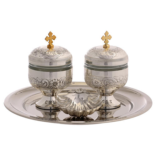 Holy oils: baptism set with two vases and a shell 1