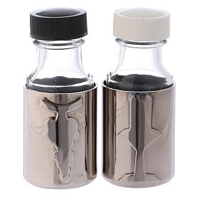 STOCK Pareja botellas agua y vino