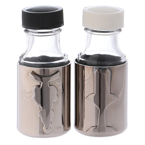 STOCK Pareja botellas agua y vino 1
