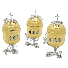 Set de trois vases pour Huiles Saintes en laiton argenté Pical Arte Creazioni