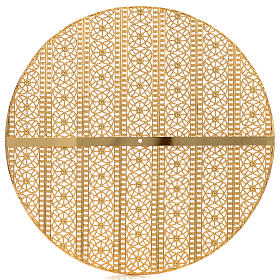 Resplendor latão filigrana dourada e motivo geométrico