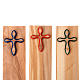 Lesezeichen aus Holz mit Kreuz s2
