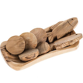 Miracle of the five loaves and two fish, olive wood plate