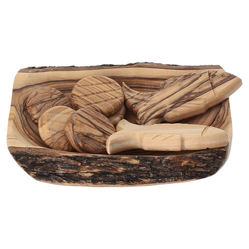 Miracle of the five loaves and two fish, olive wood plate 3