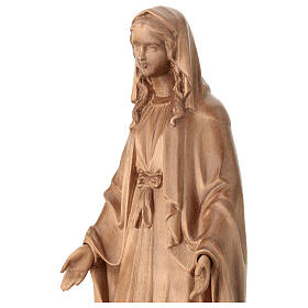 Estatua de la Virgen Inmaculada de madera patinada color nogal de la Val Gardena