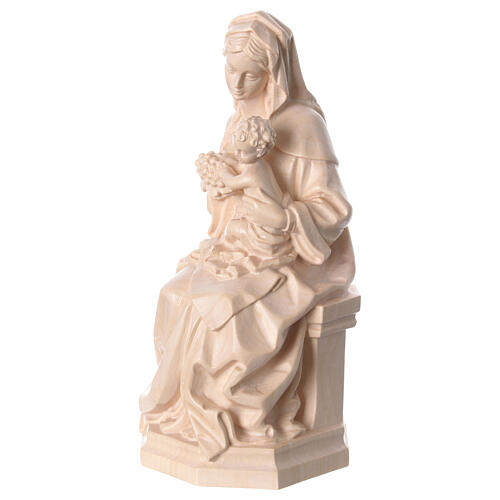 Estatua Virgen sentada con niño y uva de madera natural de la Val Gardena, acabado con cera transparente 3