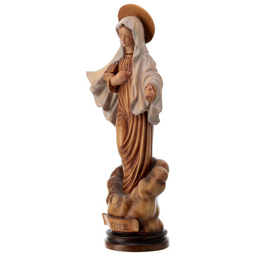 Estatua de la Virgen de Medjugorje de madera de la Val Gardena, acabado con diferentes matices de marrón 3