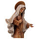 Estatua de la Virgen de Medjugorje de madera de la Val Gardena, acabado con diferentes matices de marrón s2