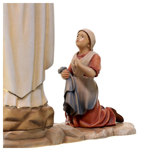 Estatua de la Virgen de Lourdes con Bernadette de madera pintada de la Val Gardena 5