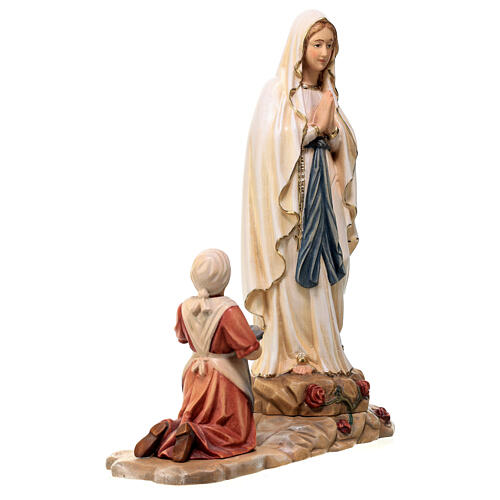 Estatua de la Virgen de Lourdes con Bernadette de madera pintada de la Val Gardena 7