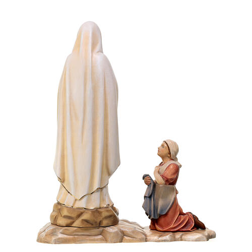Estatua de la Virgen de Lourdes con Bernadette de madera pintada de la Val Gardena 8