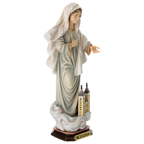 Statua Madonna di Medjugorje con chiesa legno dipinto Val Gardena 6