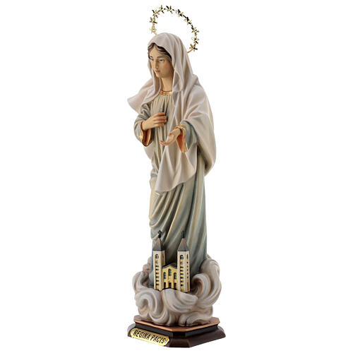 Statue Notre-Dame Reine de la Paix avec église et auréole bois peint Val Gardena 3