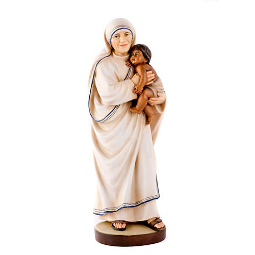 Mother Therese of Calcutta statue 1