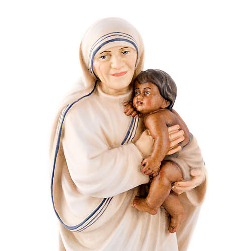 Mother Therese of Calcutta statue 2