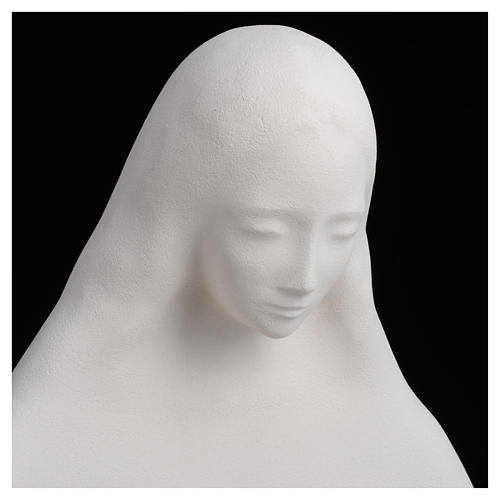 Mary with open arms in fireclay 50 cm 10