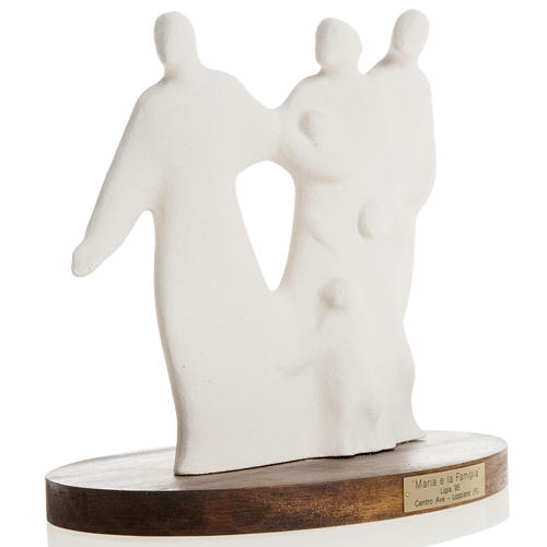 Mary and family with wooden base 18,5 cm 3