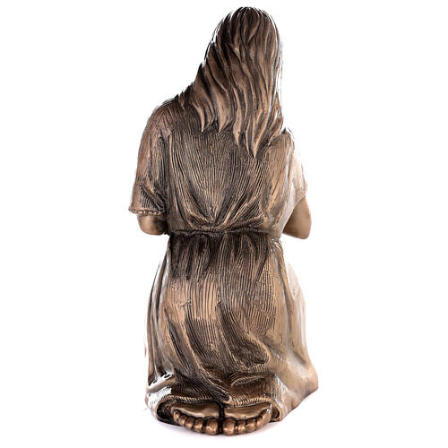 Statue of Kneeling Woman Holding Flowers in Bronze 45 cm for OUTDOORS 9