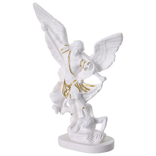San Michele statua resina bianca e oro 28 cm 3