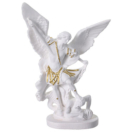 St Michael statue in white resin and gold 20 cm 1