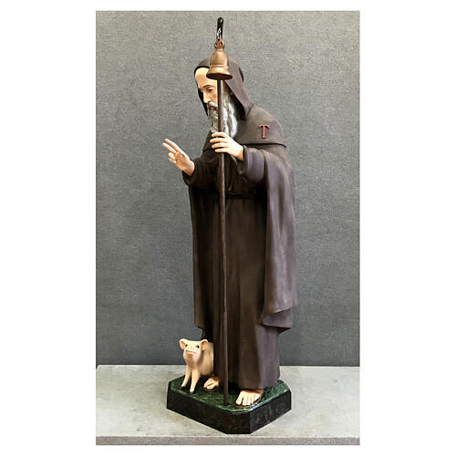Estatua San Antonio Abad bastón campana 120 cm fibra de vidrio pintada 3