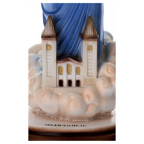 Madonna Medjugorje mit Kirche 65 cm Marmorstaub bemalt für den Außenbereich 4