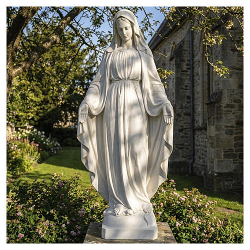 Madonna Miracolosa marmo sintetico 130 cm 4