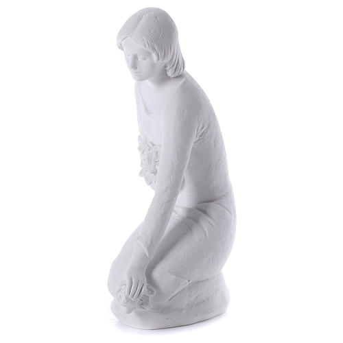 Kneeling Angel with flowers in Carrara marble 21,65in 3