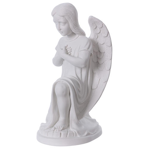Aniołek klęczący na lewym kolanie marmur biały k 30 cm 3