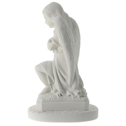 Angel with hands on heart in reconstituted Carrara marble 11,02i 4