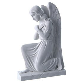 Angel with crossed arms, reconstituted marble bas-relief, 25cm