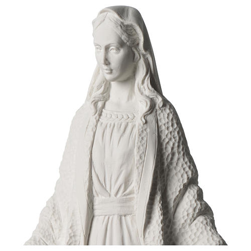 Figura Cudowna Madonna proszek marmurowy biały 45 cm 2
