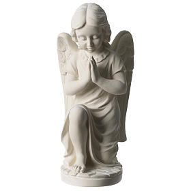 Engelchen kniend, rechts, aus Carrara-Marmor-Pulver, 34 cm