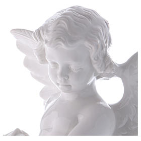 Statue in polvere di marmo di Carrara: Angioletto con rosa 60 cm polvere marmo bianco lucido PER ESTERNO