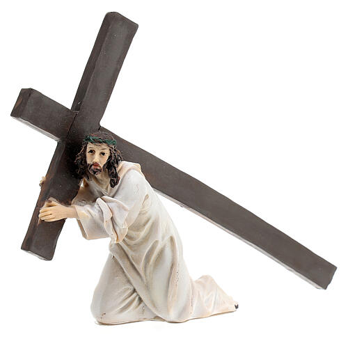 Gesù cade sotto il peso della croce statua resina 9 cm 3